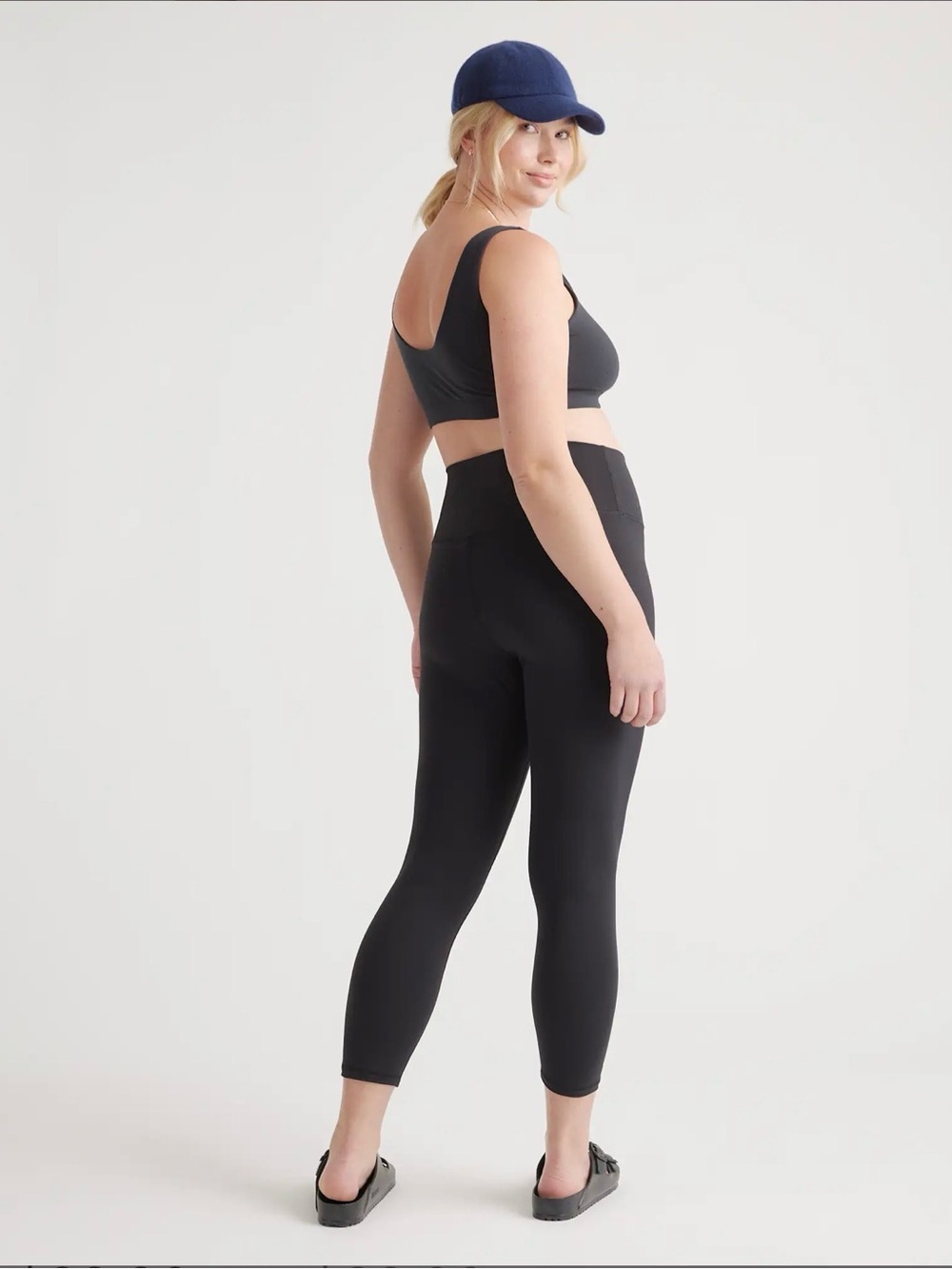 Quince Black High Rise Ultra Soft Leggings Size Medium - Picture 2 of 5